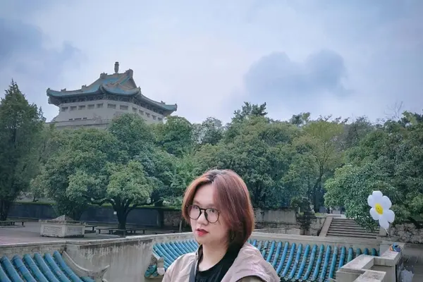 /_image?href=https%3A%2F%2Fcdn-landing.hoc-ba.edu.vn%2Flanding%2F1736258320330-155048646-386766245_644773837800195_4531333840766682833_n.jpg&w=600&h=400&q=75&f=webp